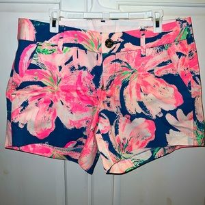 Lilly Pulitzer Callahan shorts size 2